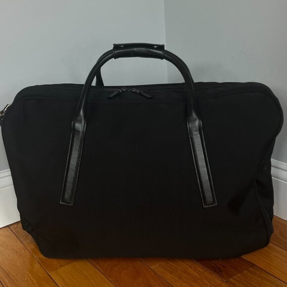 MINT Gucci Mens Black Nylon Leather Travel Duffle Bag - Picture 2 of 12